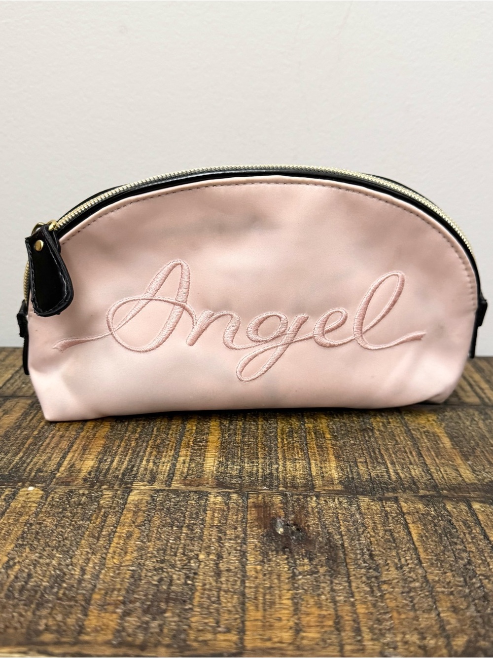 Victoria’s Secret Angel Embroidered Pink Cosmetic Make up Pouch pink